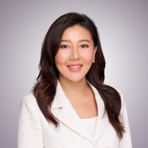 Profile image of Ya-Han Chang, VP, Commercial Strategy at HiRO.